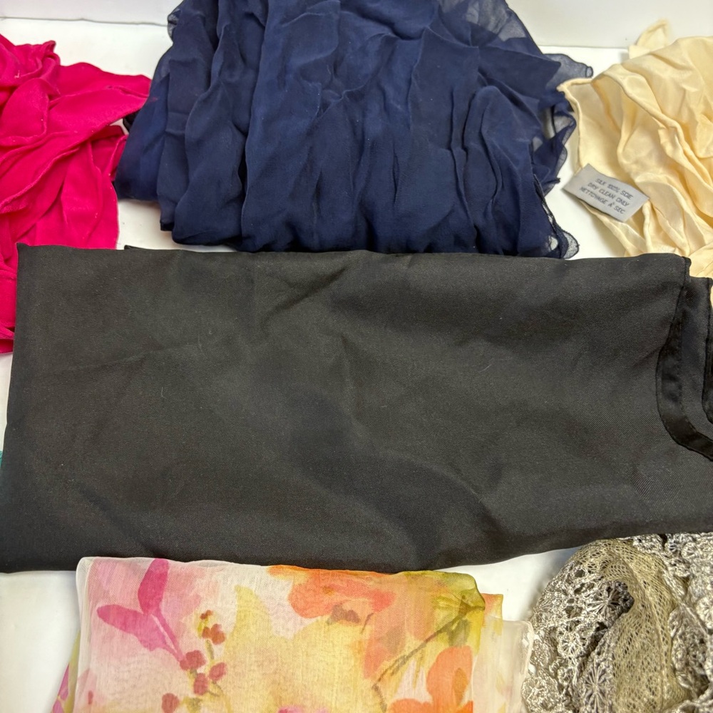 Vintage Lot of 7 Scarves Silk Polyester Made in Italy Cejon Assorted Colors - Picture 8 of 11